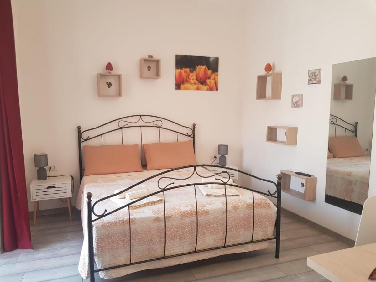 Ferienwohnung Rosso Moro Ragusa Exterior foto