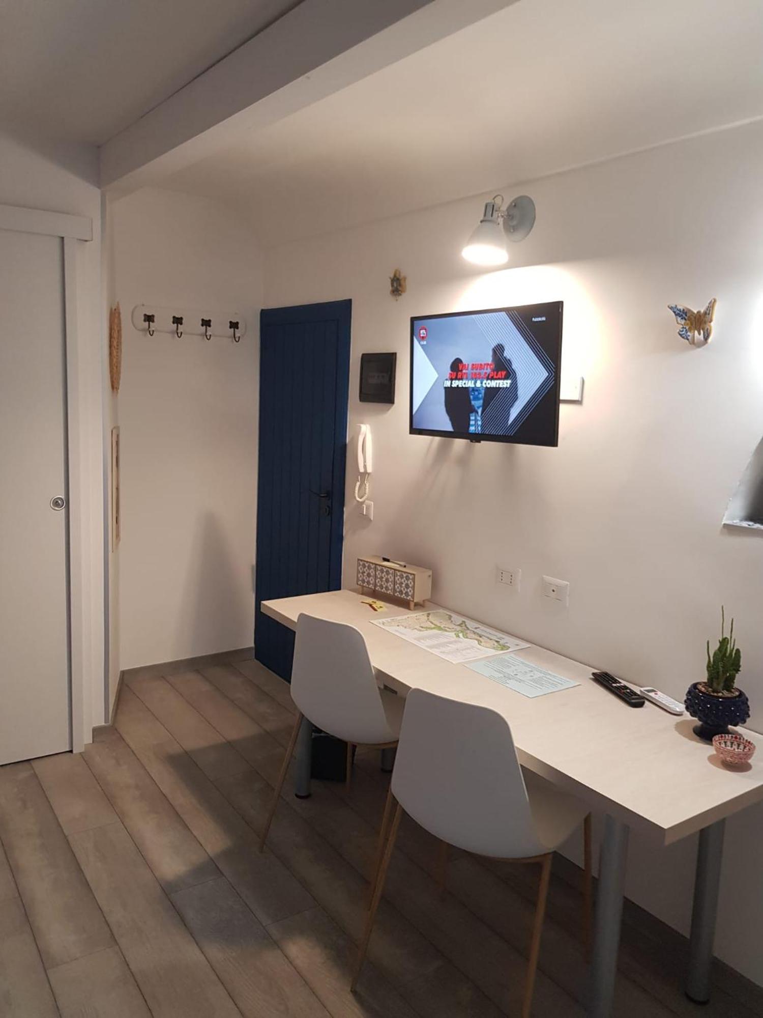 Ferienwohnung Rosso Moro Ragusa Exterior foto